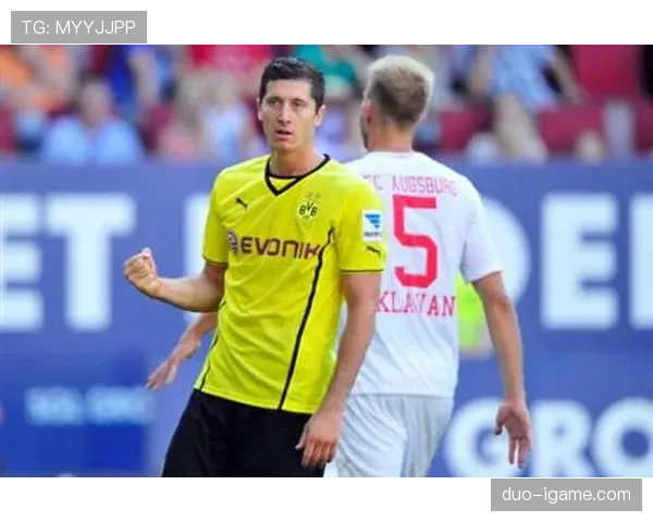 莱万多夫斯基术后恢复计划曝光，复出状态引球迷关注