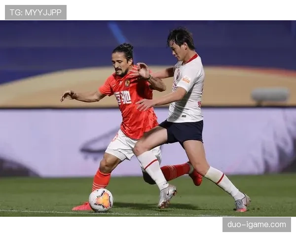 谢菲联锋线火力全面分析：新赛季前景乐观，进攻线重塑值得关注